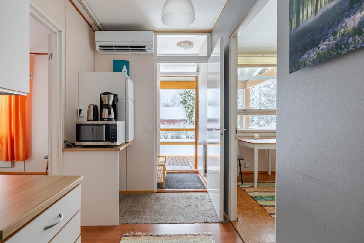 Bungalow House Flat In Rekola 33M2 Vantaa Ngoại thất bức ảnh