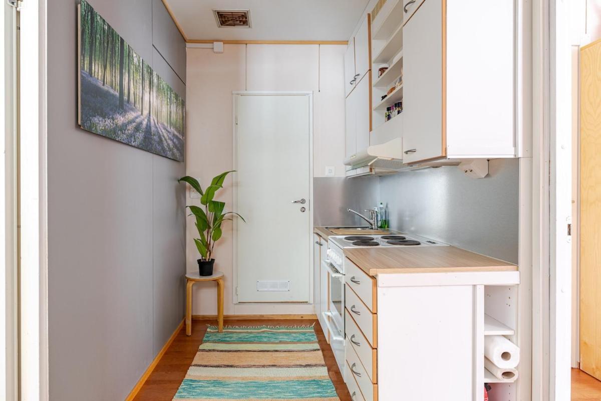 Bungalow House Flat In Rekola 33M2 Vantaa Ngoại thất bức ảnh